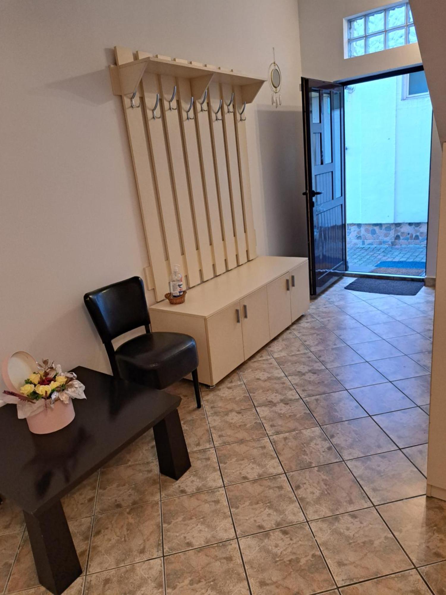 Penthouse Daniela - 3 Rooms In A Spacious Central Apartment Târgu-Mureş Buitenkant foto